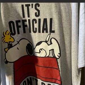Peanuts Snoopy Graphic Tee - Grey with Red Print